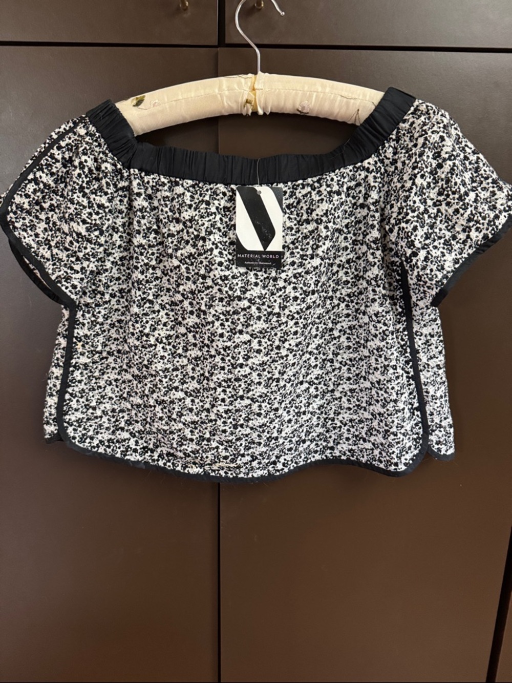 rag & bone Flavia Black Floral and White Floral Off-the-Shoulder Crop Top. Sz XS
